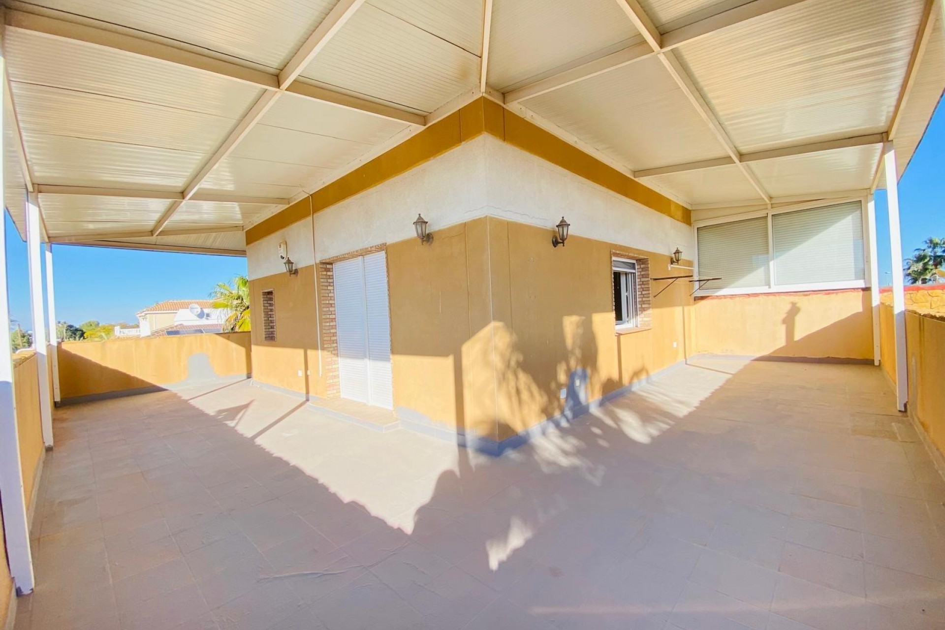 Reventa - Villa -
Orihuela Costa - La Florida