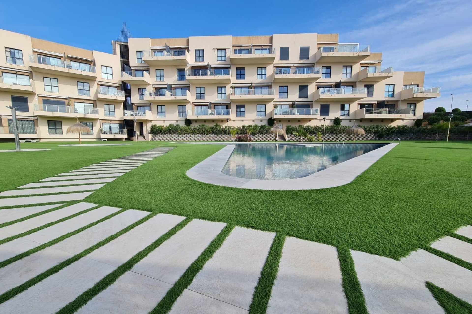 Reventa - Villa -
Orihuela Costa - La Regia