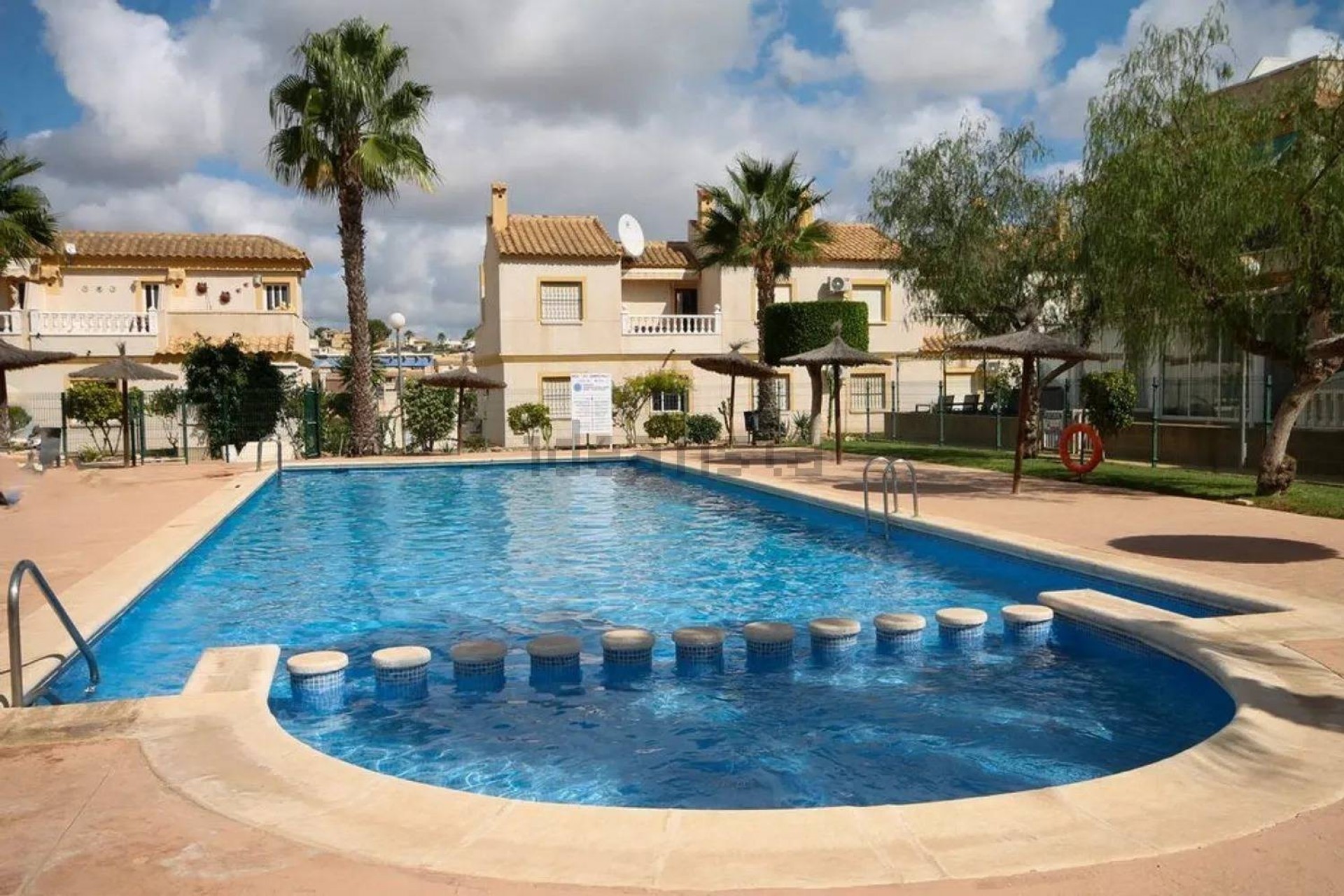 Reventa - Villa -
Orihuela Costa - Las Filipinas