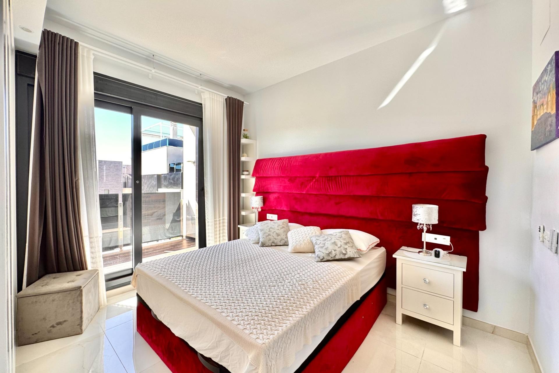 Reventa - Villa -
Orihuela Costa - Lomas de Cabo Roig