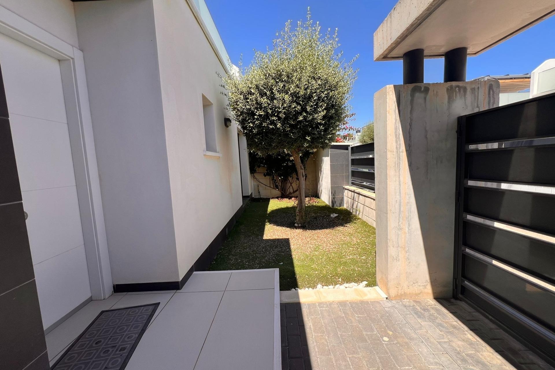 Reventa - Villa -
Orihuela Costa - Lomas de Cabo Roig