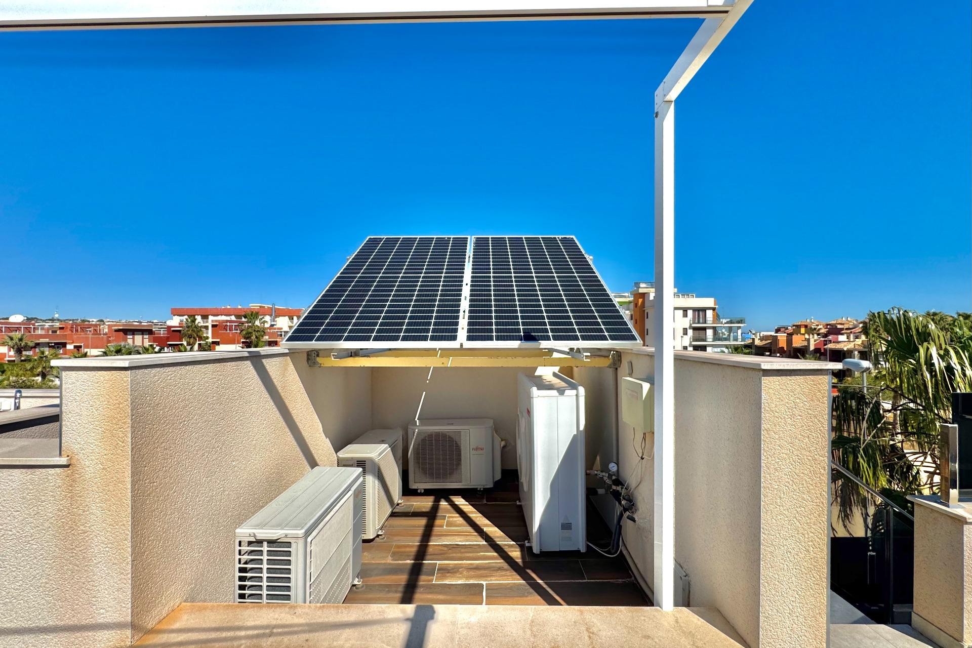 Reventa - Villa -
Orihuela Costa - Lomas de Cabo Roig