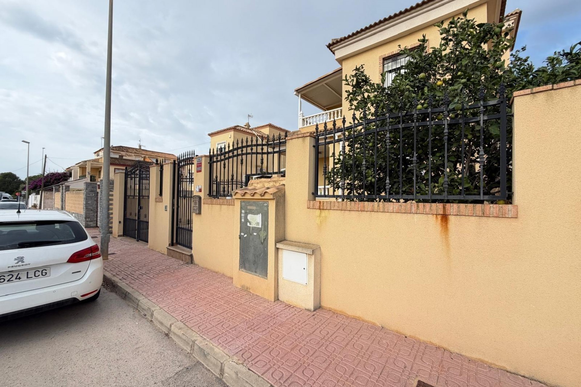 Reventa - Villa -
Orihuela Costa - Lomas De Don Juan