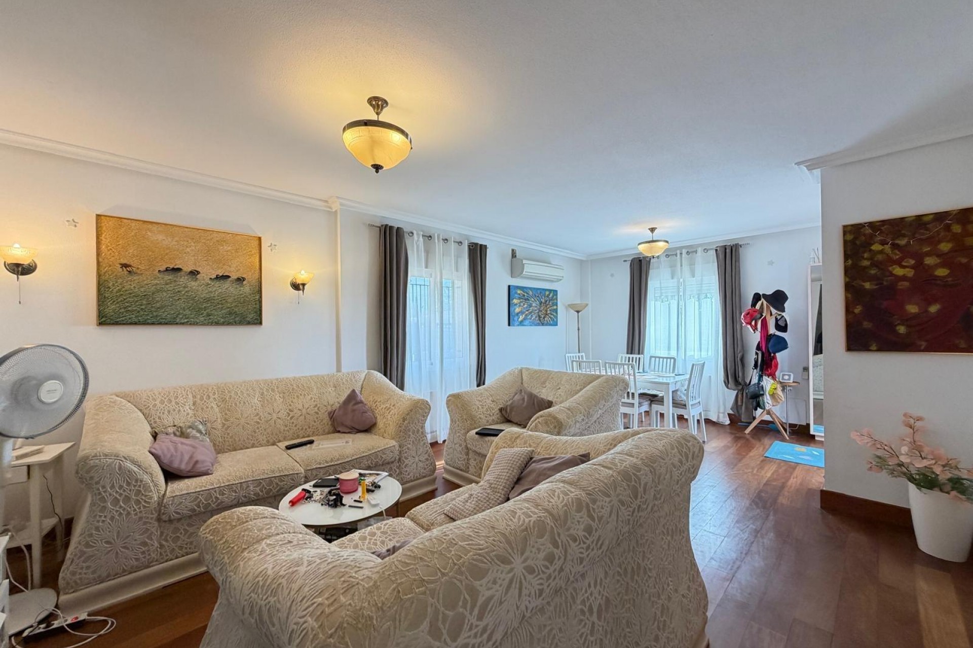 Reventa - Villa -
Orihuela Costa - Lomas De Don Juan