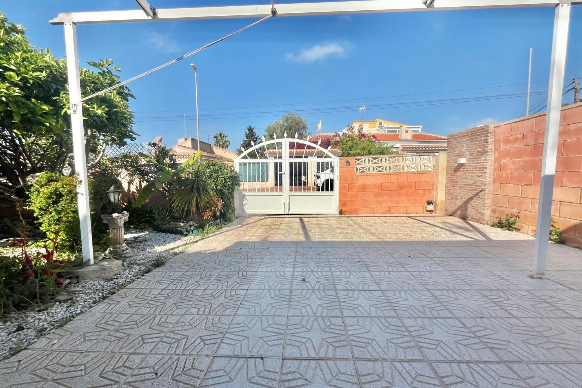 Reventa - Villa -
Orihuela Costa - Los Almendros-la Florida