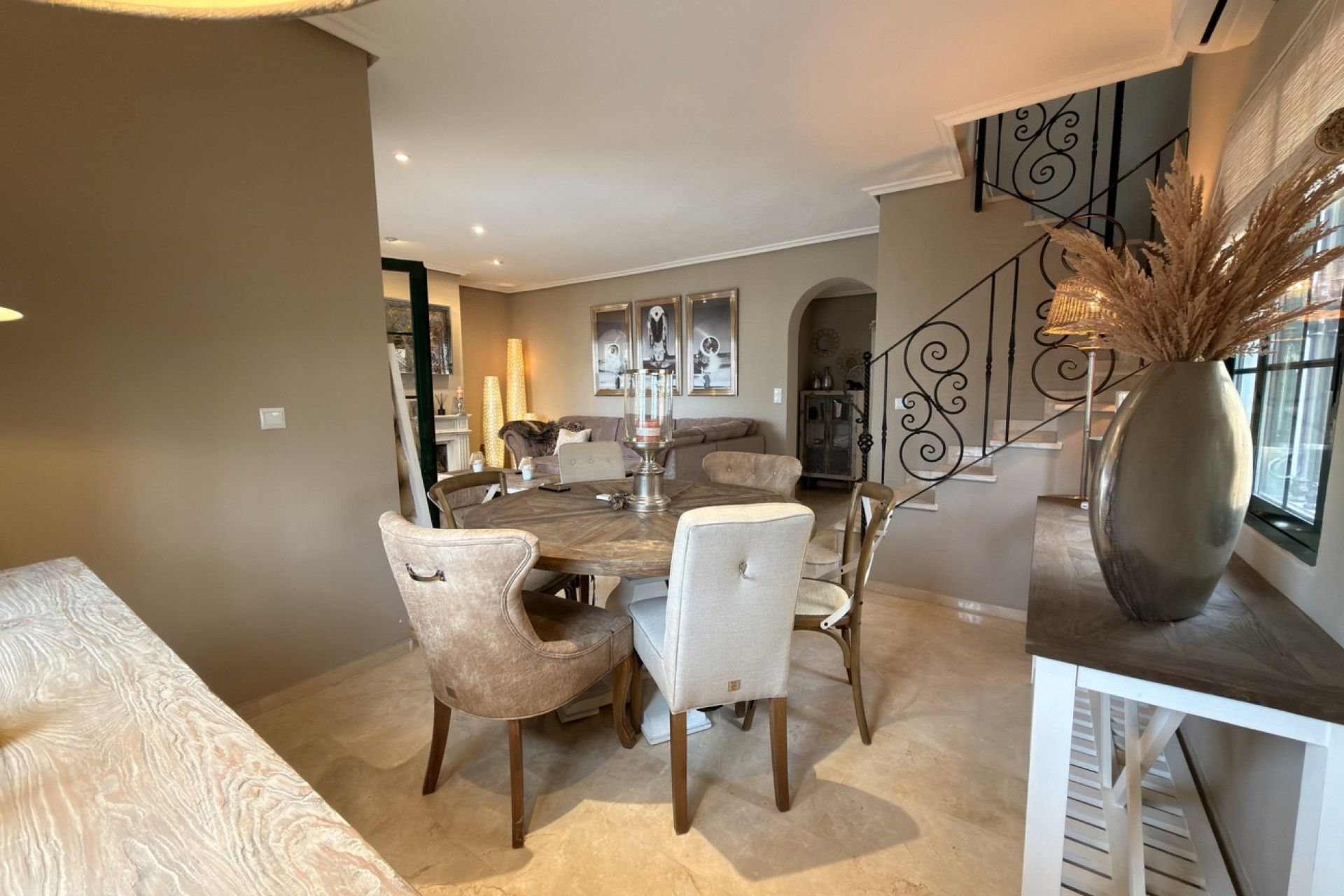 Reventa - Villa -
Orihuela Costa - Los Doses