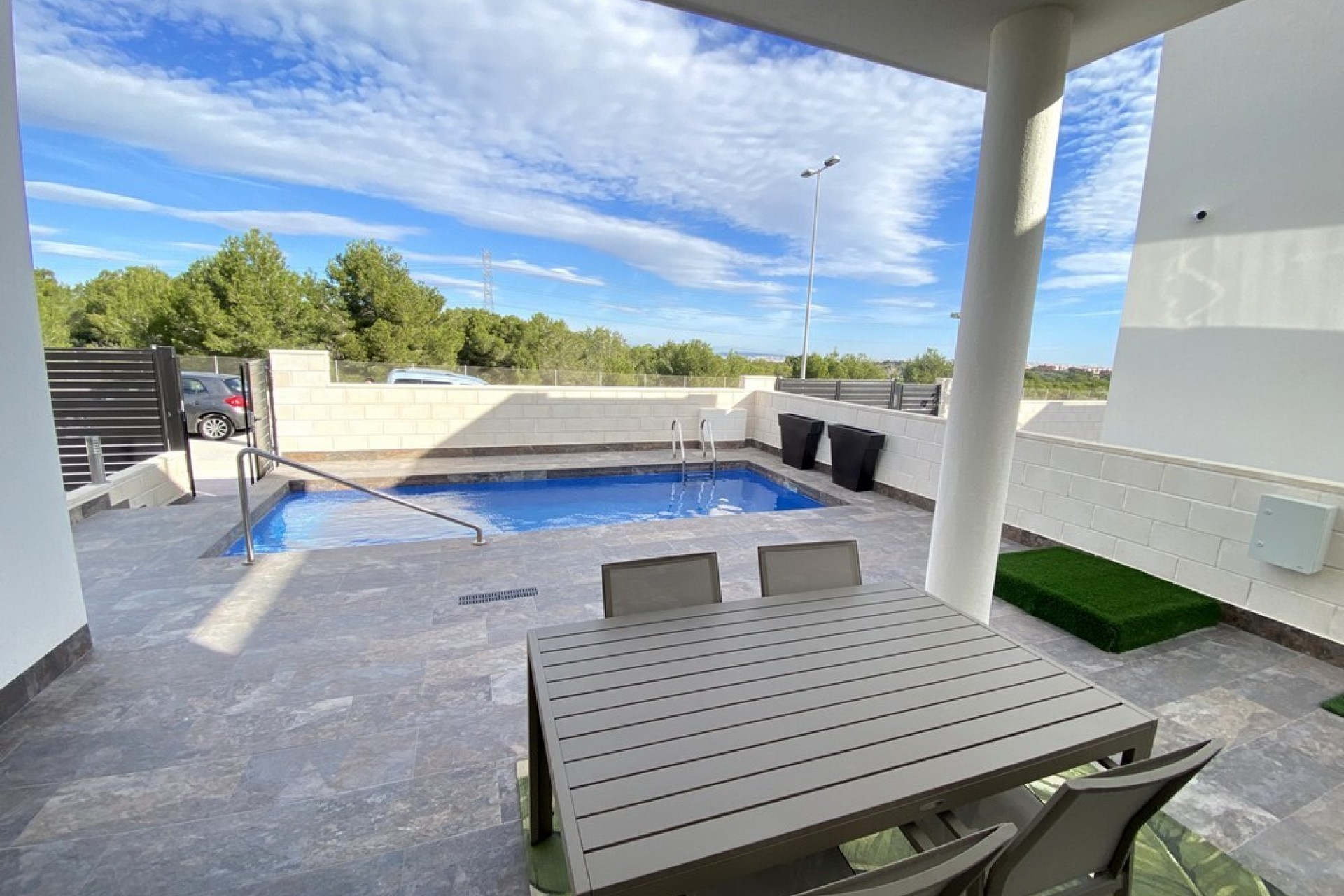 Reventa - Villa -
Orihuela Costa - PAU 26