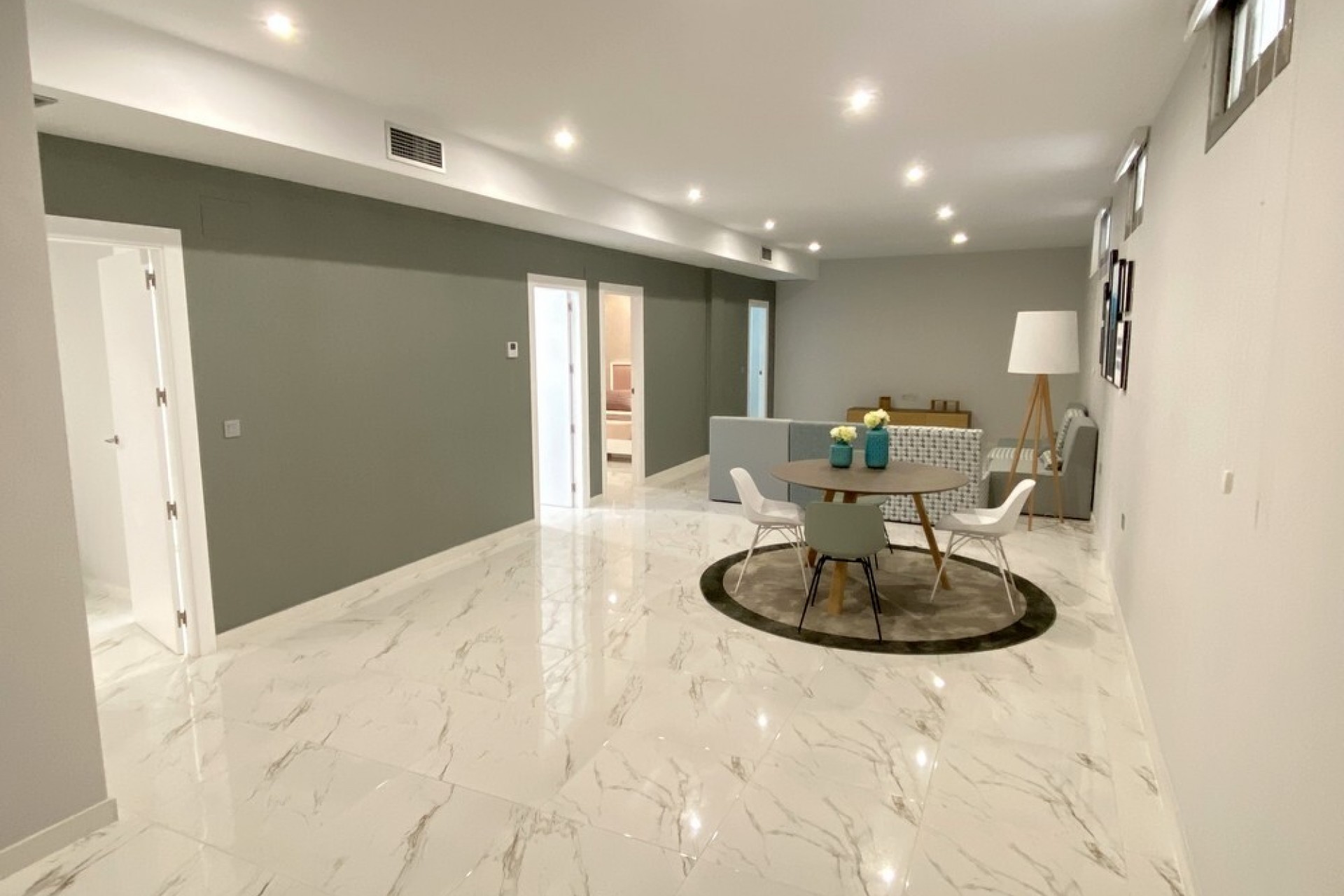 Reventa - Villa -
Orihuela Costa - PAU 26