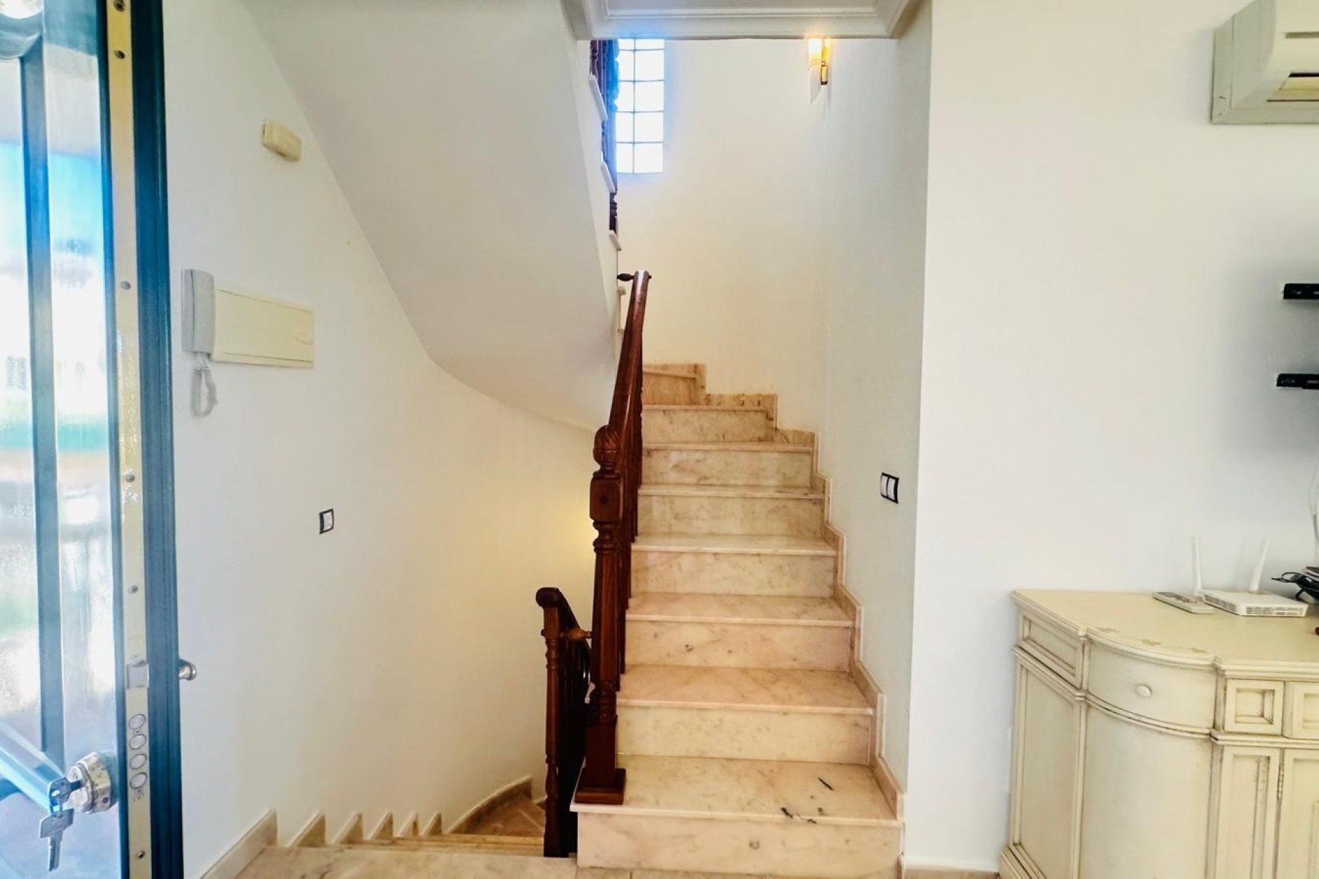 Reventa - Villa -
Orihuela Costa - PAU 8