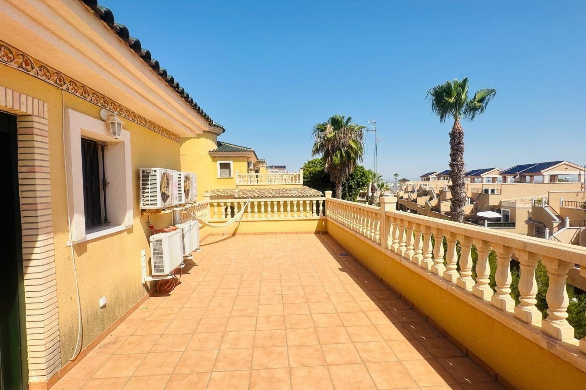 Reventa - Villa -
Orihuela Costa - PAU 8
