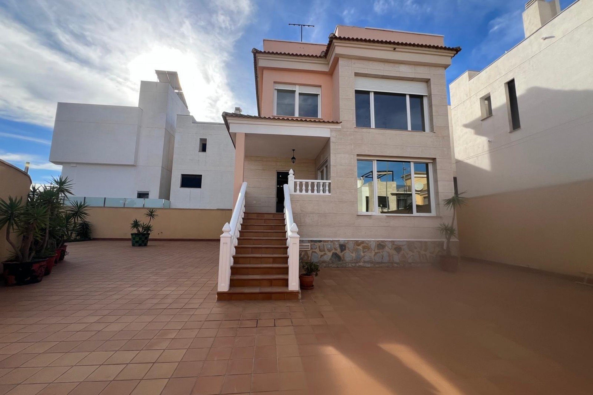 Reventa - Villa -
Orihuela Costa - Villamartín-las Filipinas