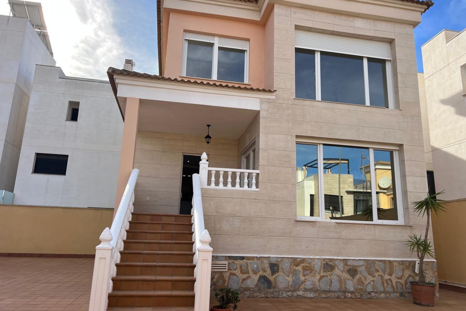 Reventa - Villa -
Orihuela Costa - Villamartín-las Filipinas
