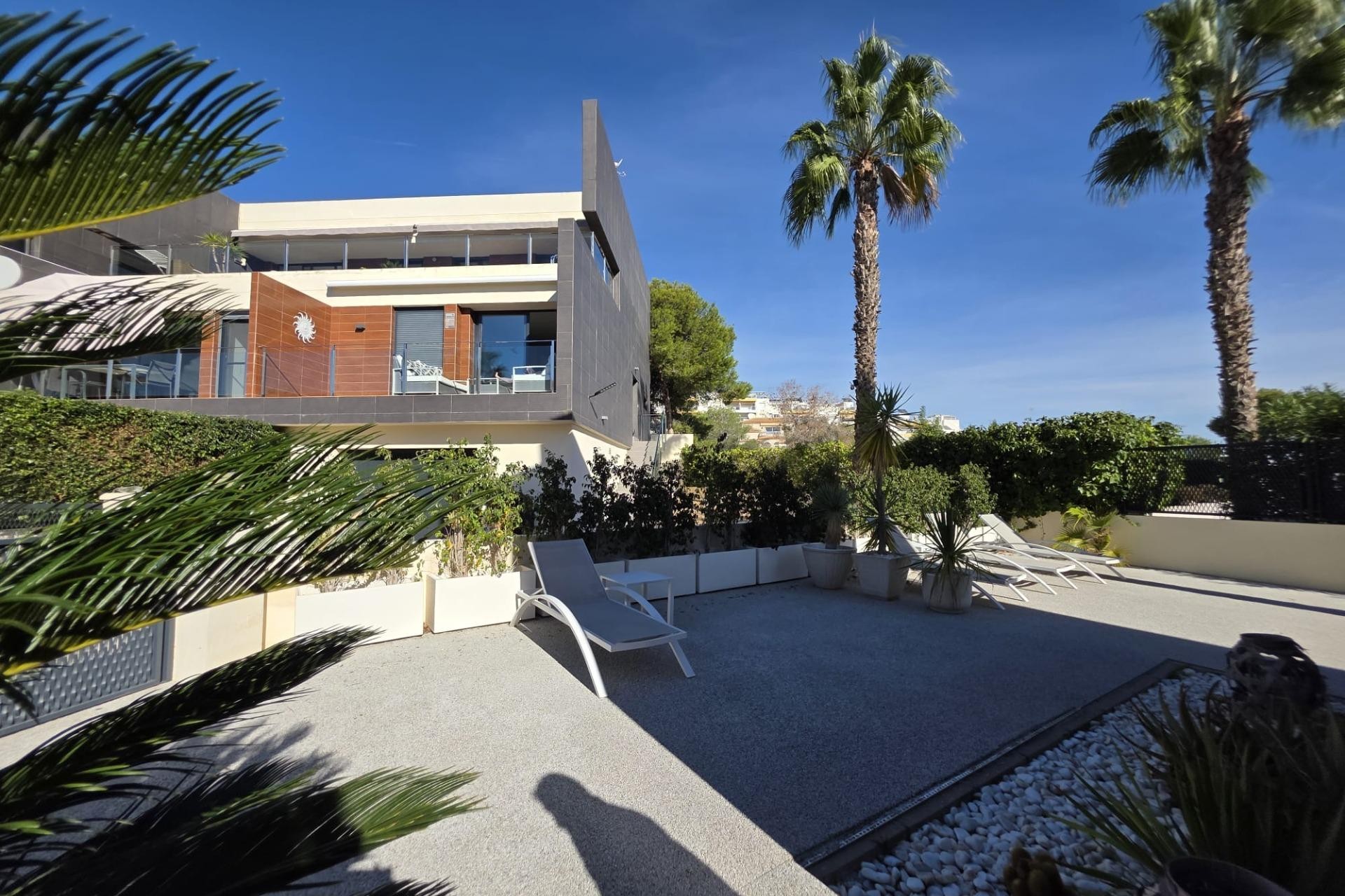 Reventa - Villa -
Orihuela Costa - Villamartín