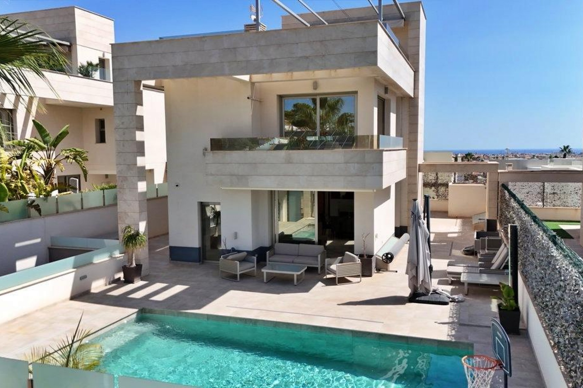 Reventa - Villa -
Orihuela Costa - Villamartín