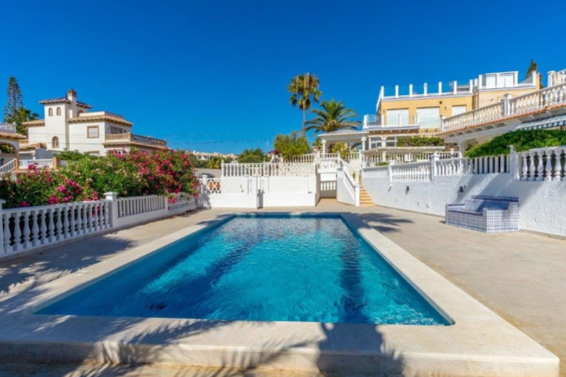 Reventa - Villa -
Orihuela - Inland