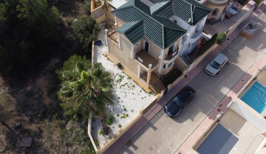 Reventa - Villa -
Orihuela - Inland