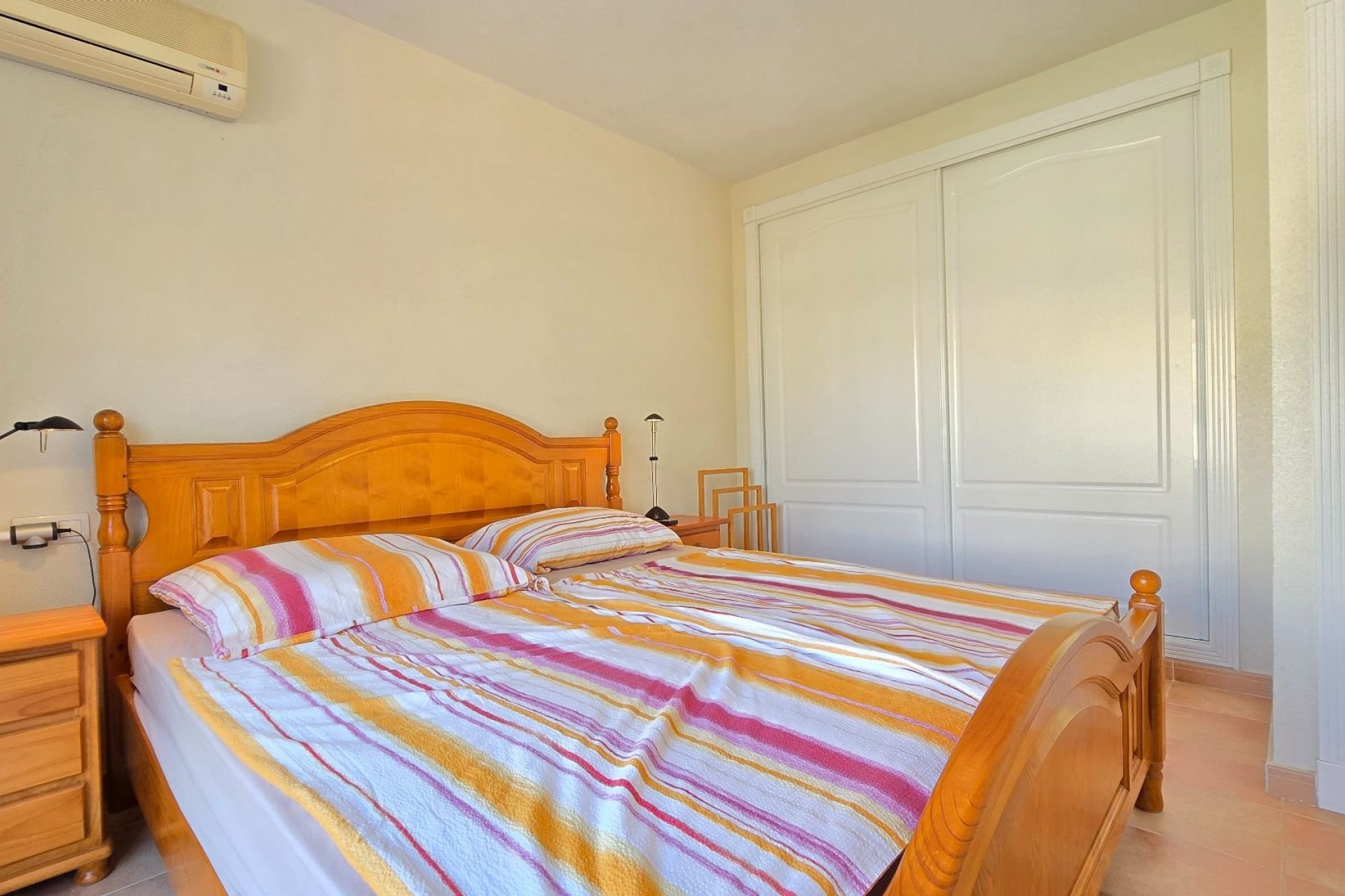 Reventa - Villa -
Orihuela - Inland