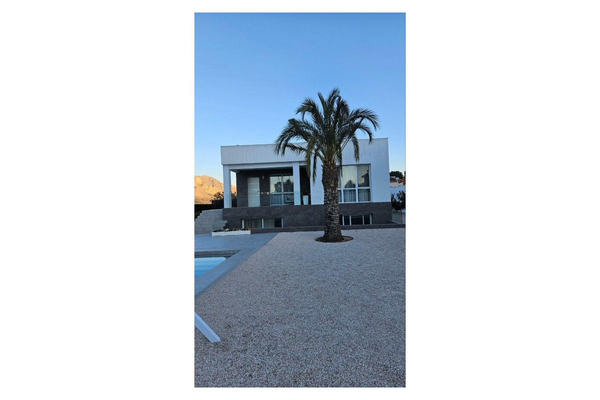 Reventa - Villa -
Orihuela - Inland