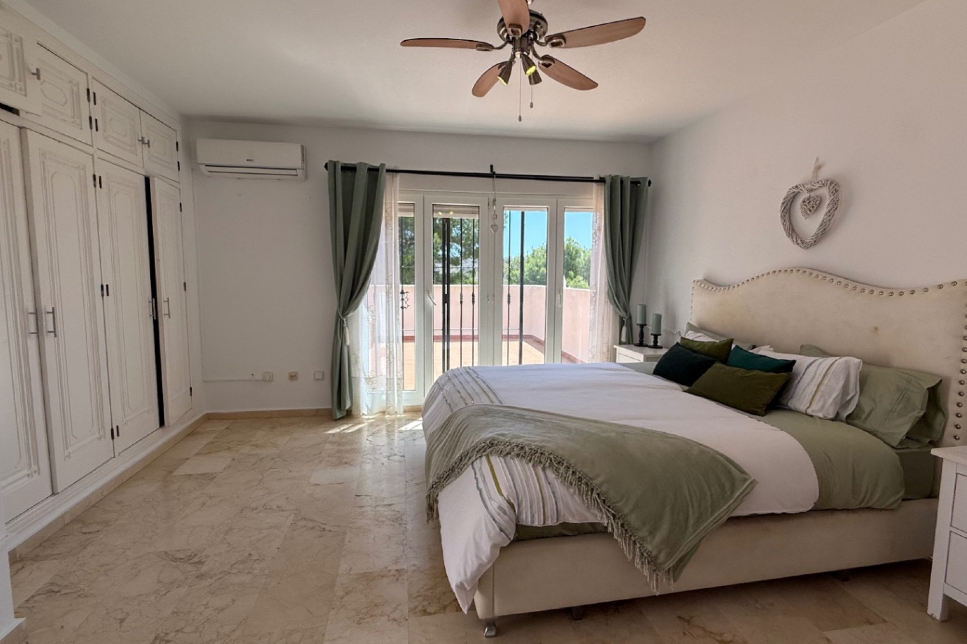 Reventa - Villa -
Orihuela - Inland