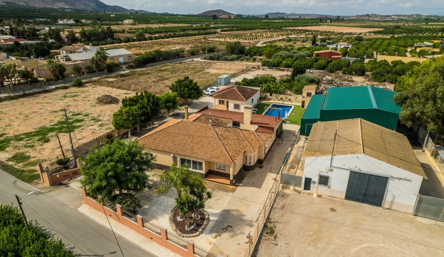 Reventa - Villa -
Orihuela - Inland