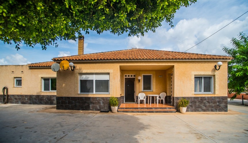 Reventa - Villa -
Orihuela - Inland