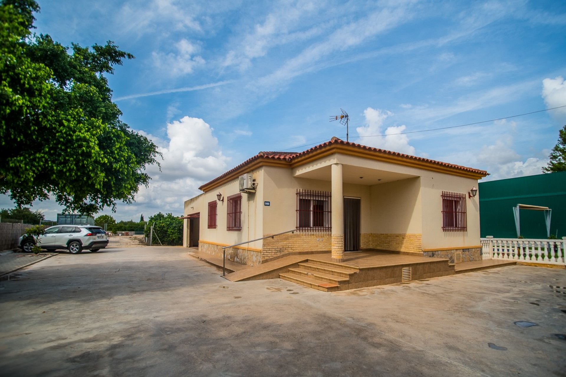 Reventa - Villa -
Orihuela - Inland