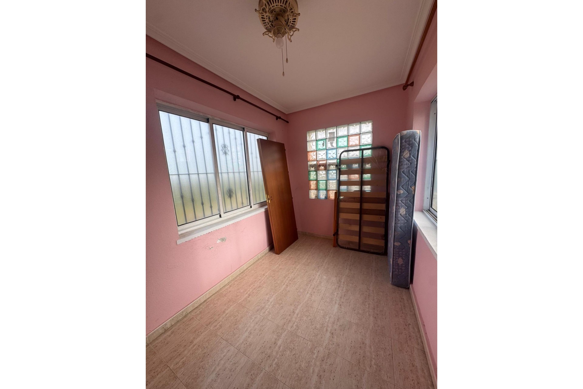 Reventa - Villa -
Orihuela - La Campaneta