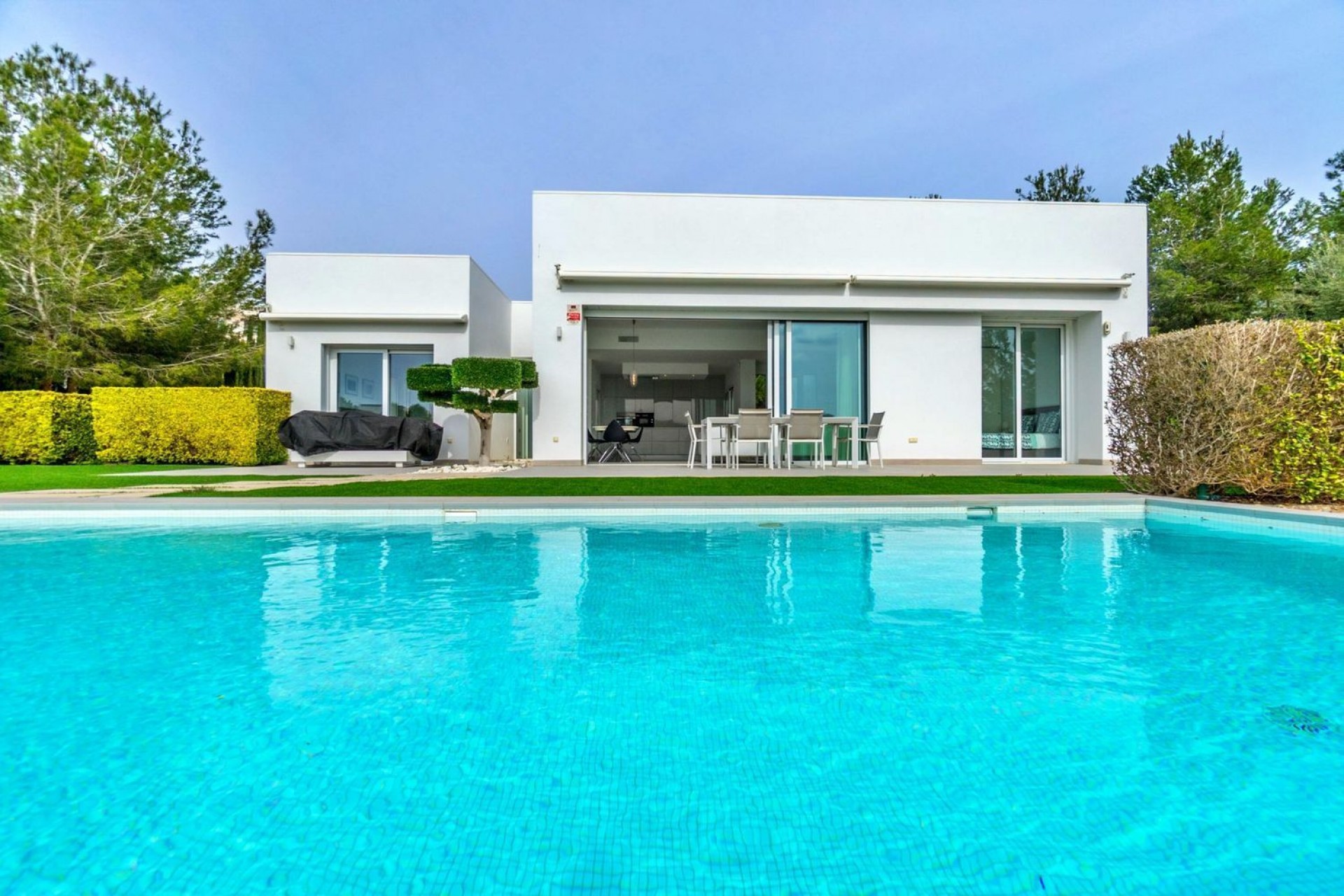 Reventa - Villa -
Orihuela - Las Colinas Golf