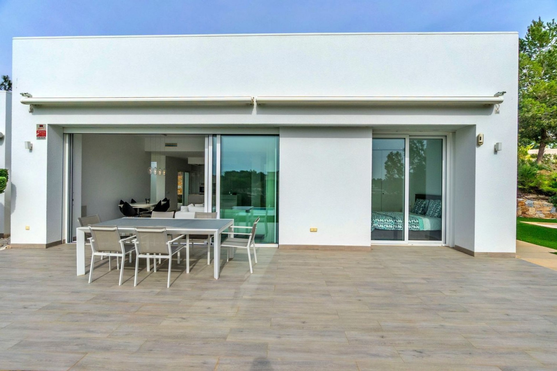 Reventa - Villa -
Orihuela - Las Colinas Golf