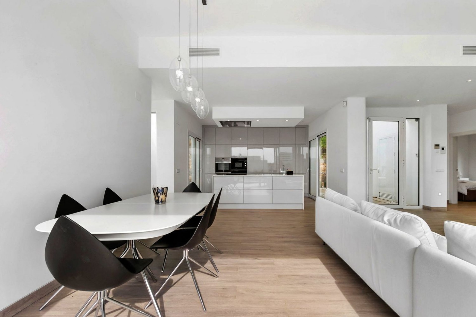 Reventa - Villa -
Orihuela - Las Colinas Golf