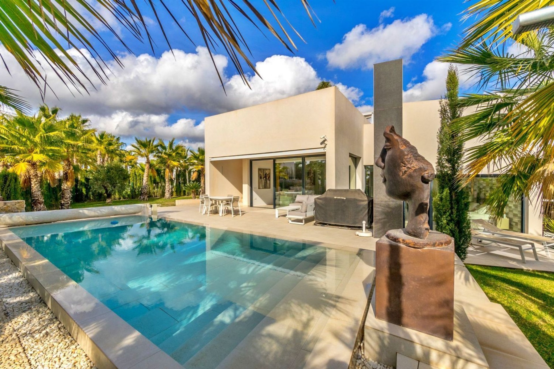 Reventa - Villa -
Orihuela - Las Colinas Golf