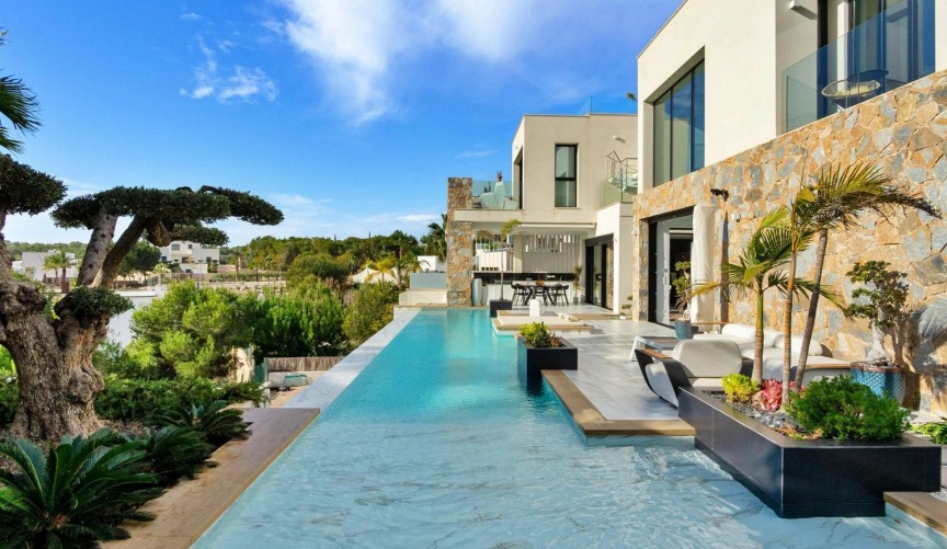 Reventa - Villa -
Orihuela - Las Colinas Golf