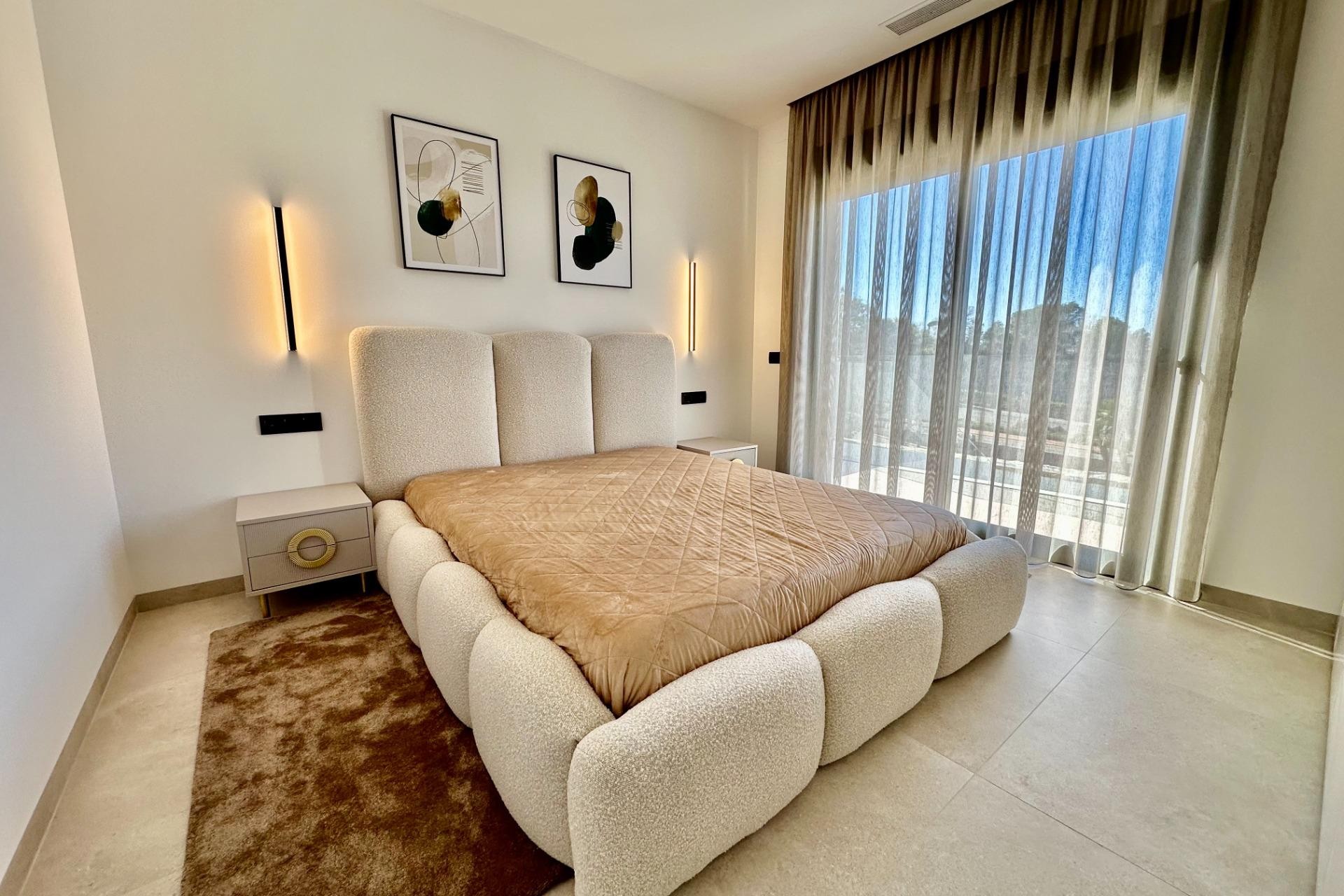 Reventa - Villa -
Orihuela - Las Colinas Golf