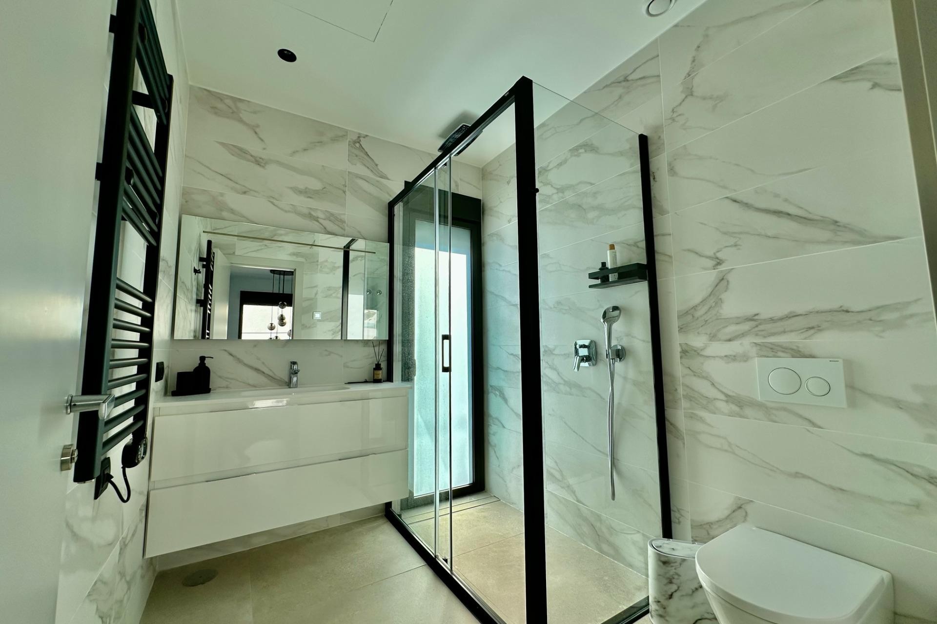 Reventa - Villa -
Orihuela - Las Colinas Golf