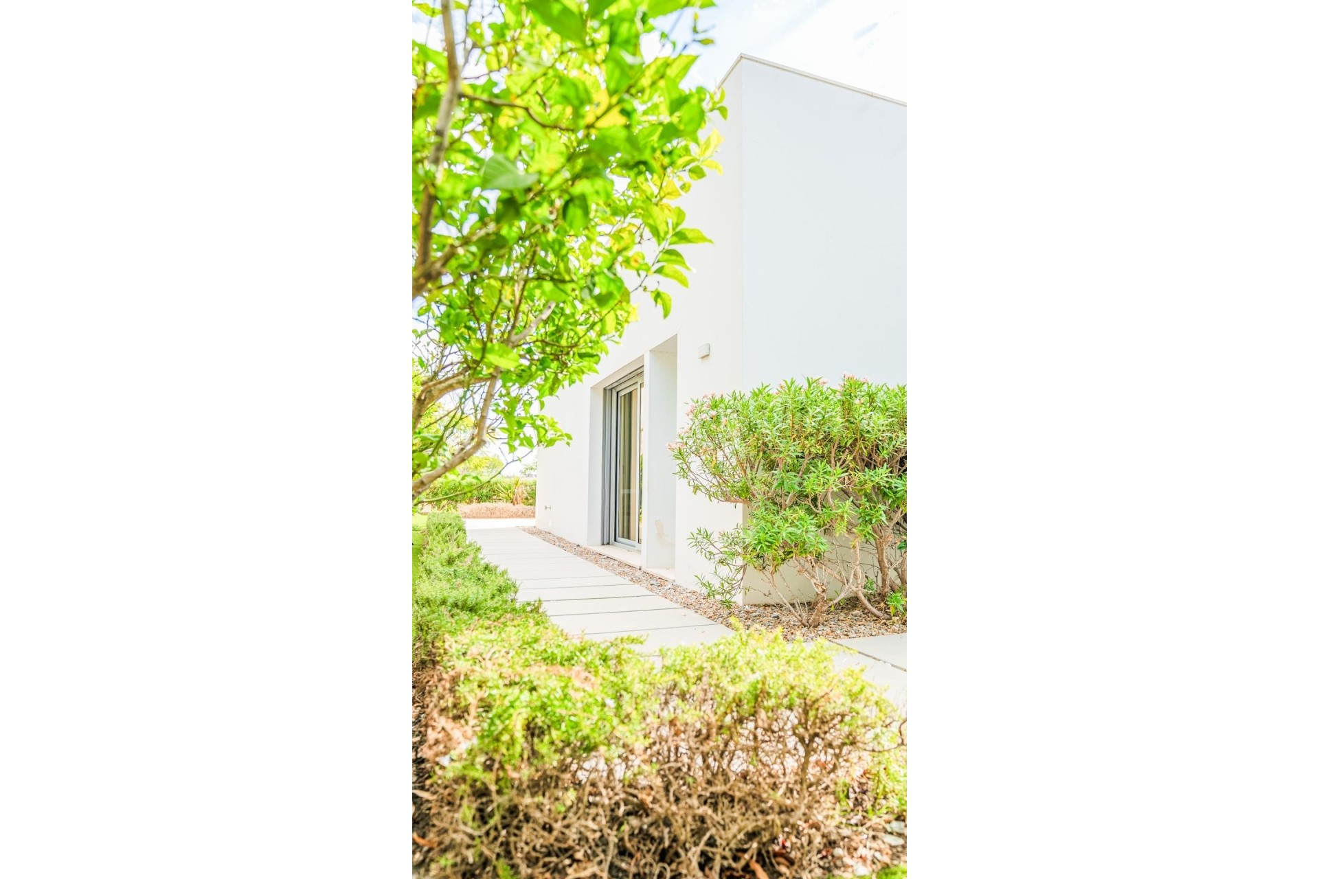 Reventa - Villa -
Orihuela - Las Colinas Golf