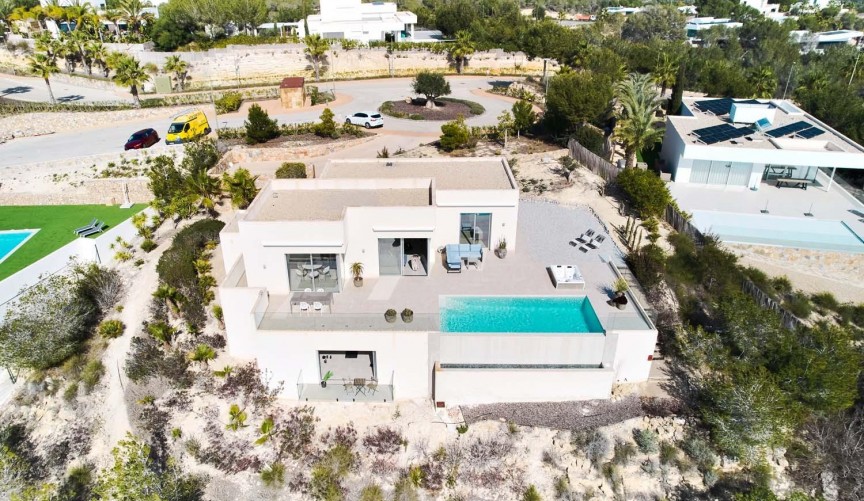 Reventa - Villa -
Orihuela - Las Colinas Golf