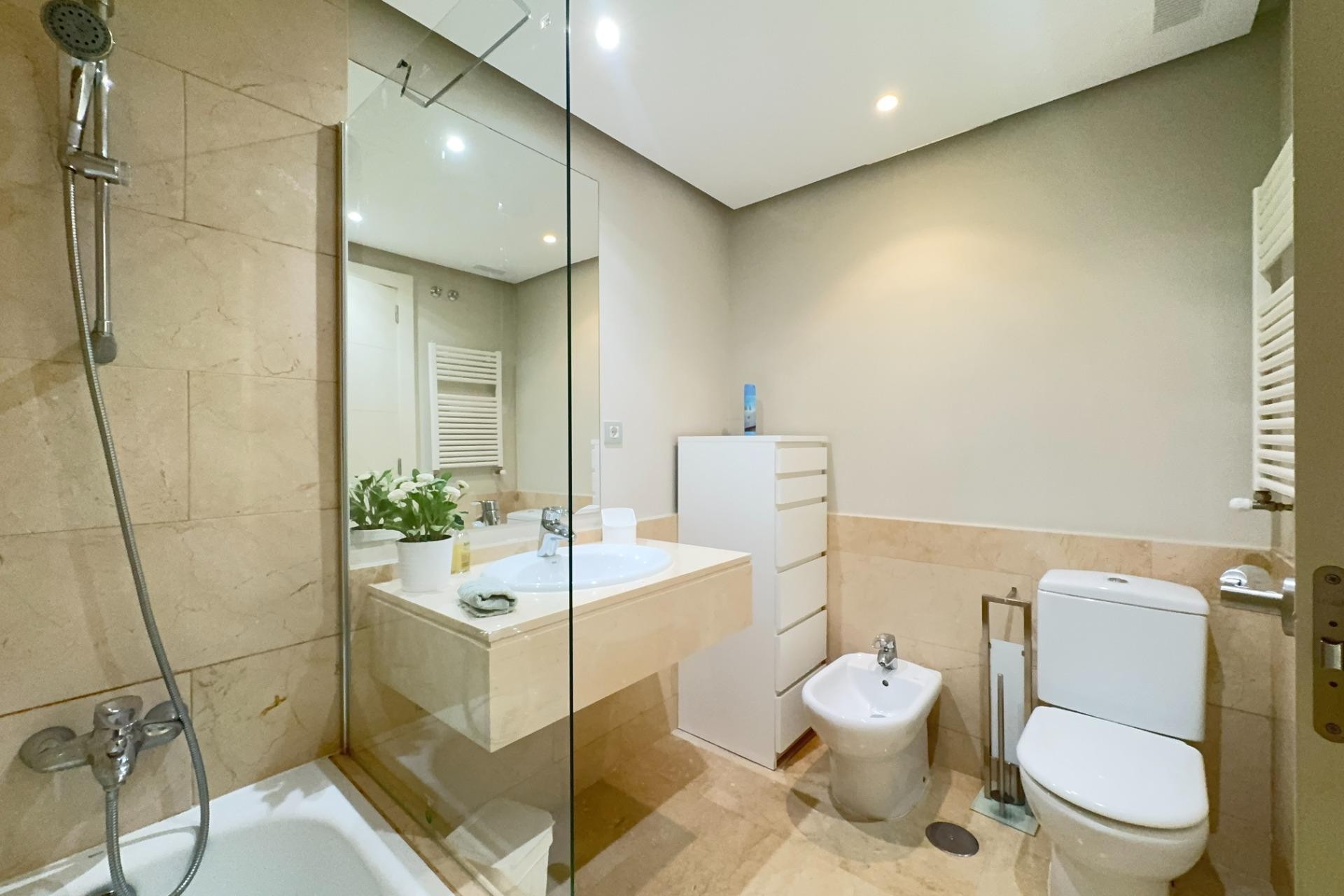 Reventa - Villa -
Orihuela - Las Colinas Golf