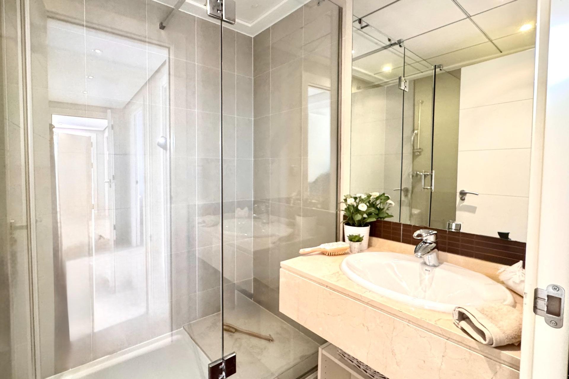 Reventa - Villa -
Orihuela - Las Colinas Golf