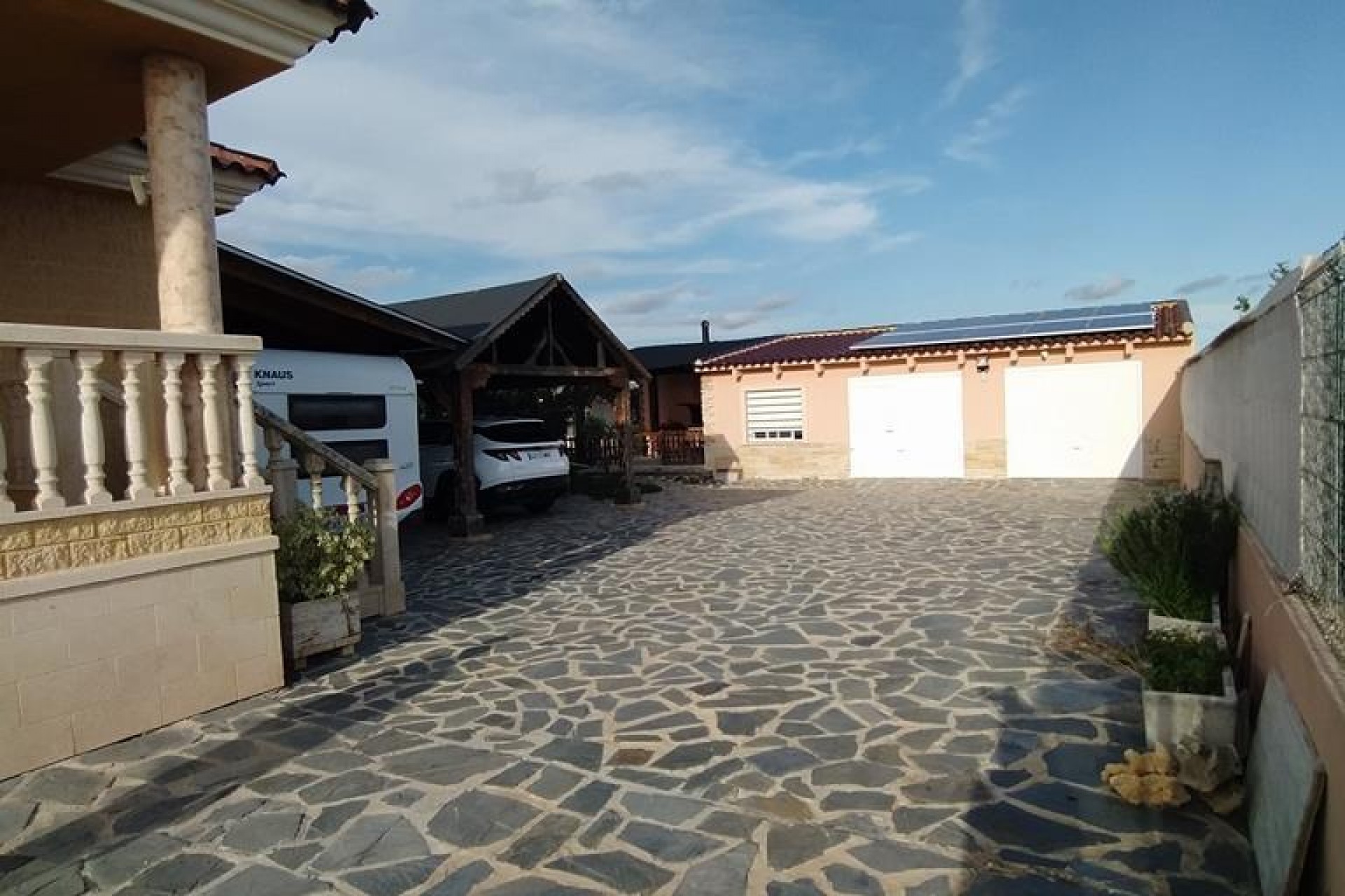 Reventa - Villa -
Orihuela - LOS DESEMPARADOS