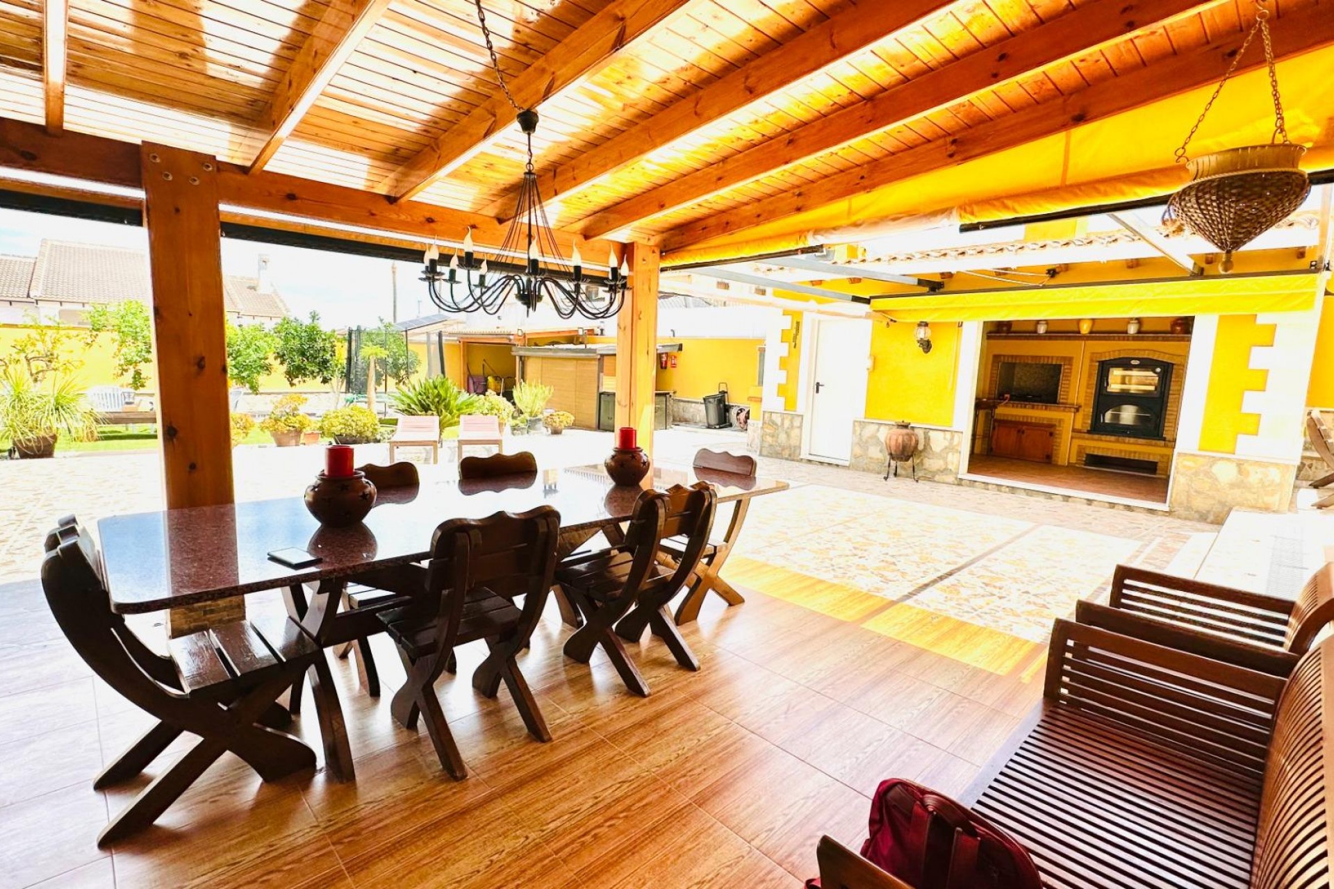 Reventa - Villa -
Orihuela - Urb. Montepinar