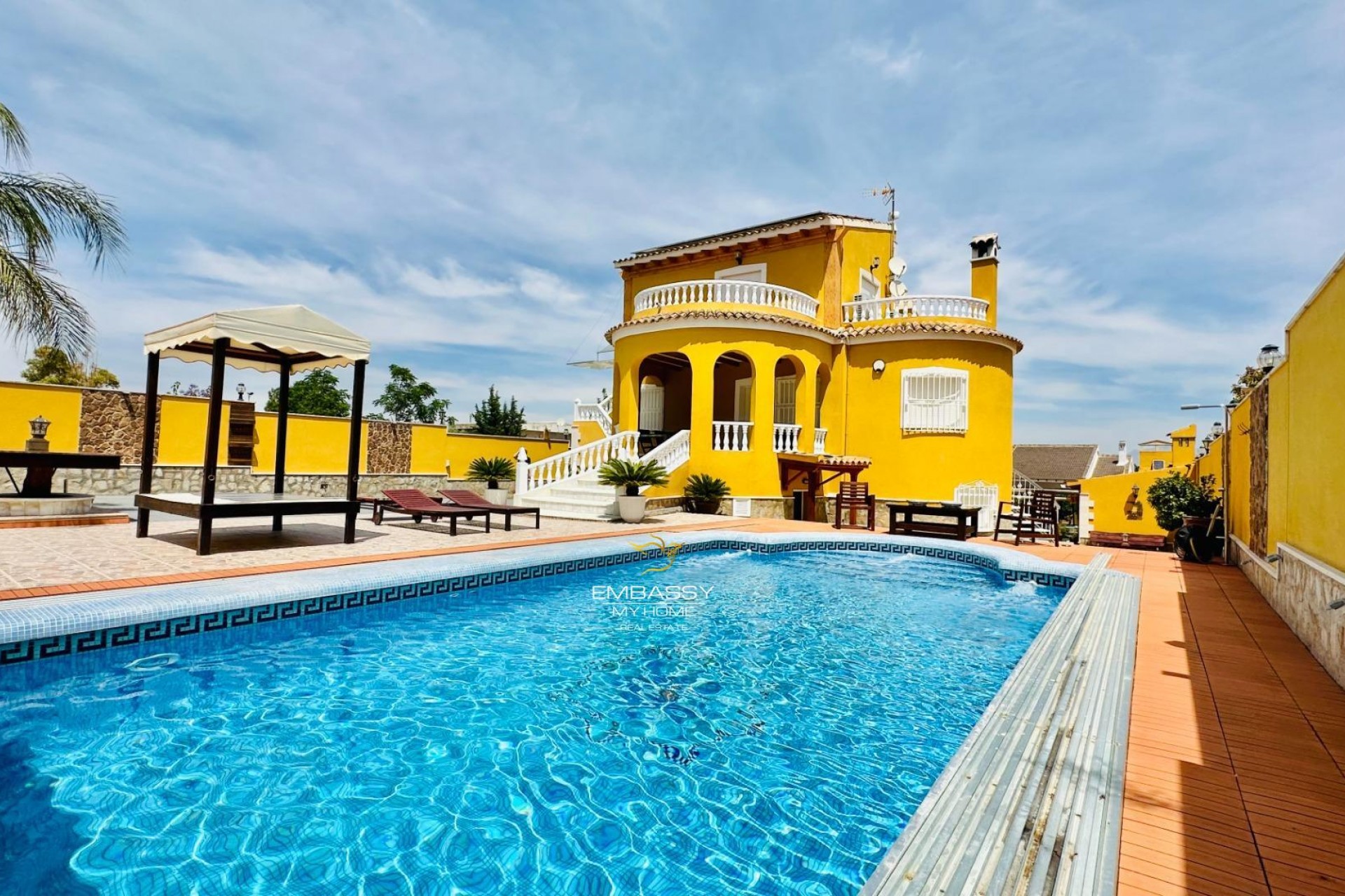 Reventa - Villa -
Orihuela - Urb. Montepinar