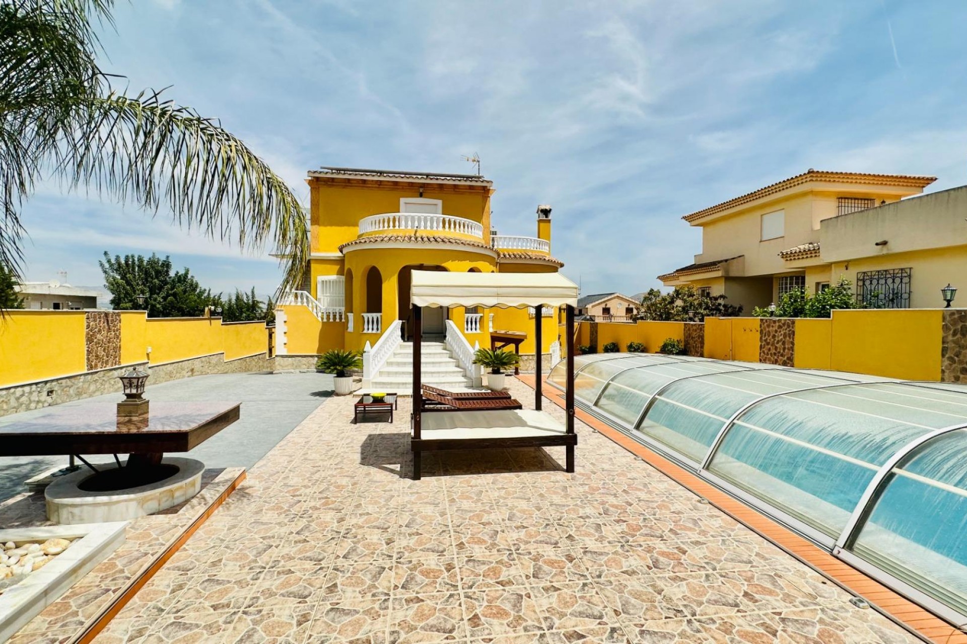 Reventa - Villa -
Orihuela - Urb. Montepinar
