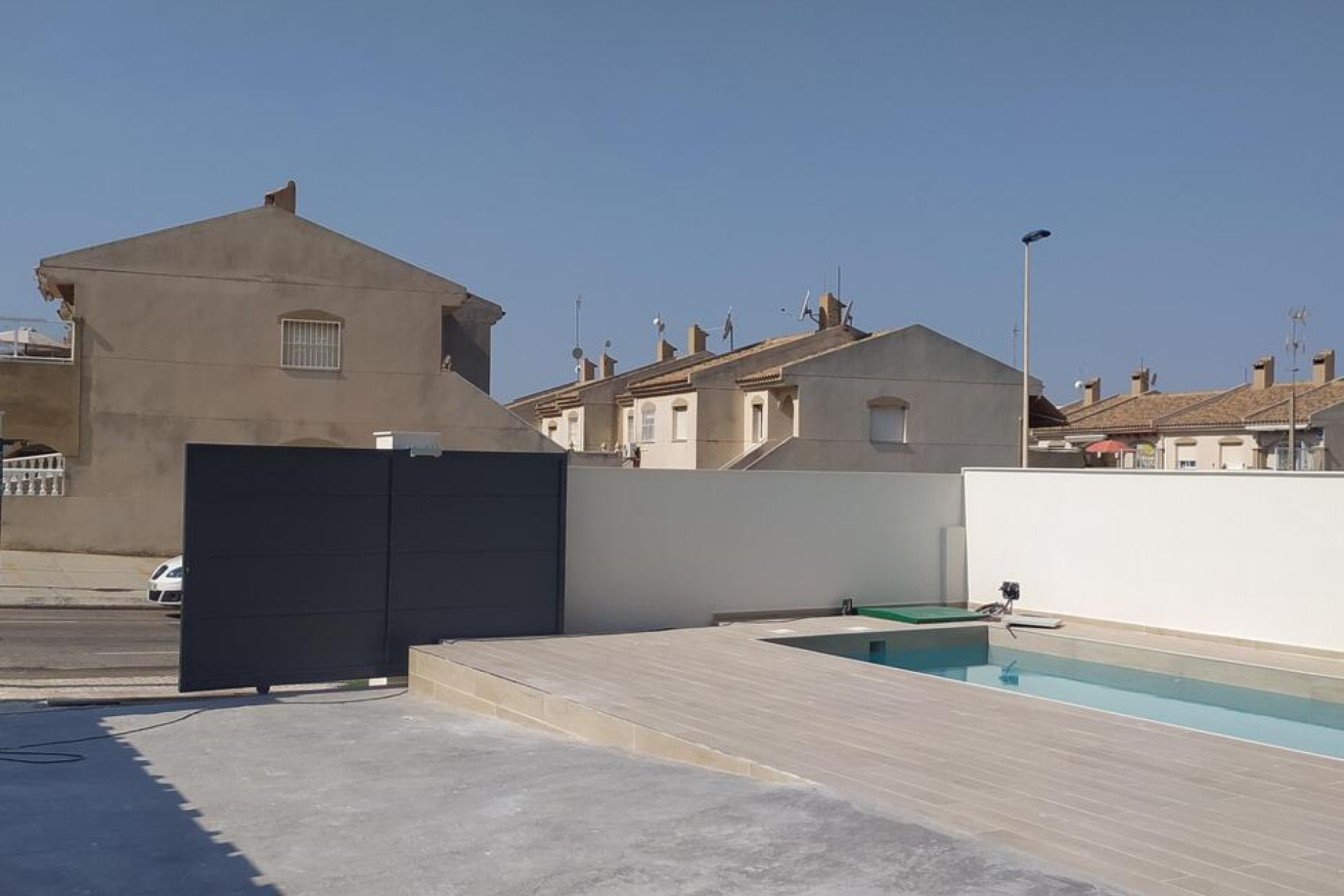 Reventa - Villa Penthouse -
Torrevieja - aguas nuevas