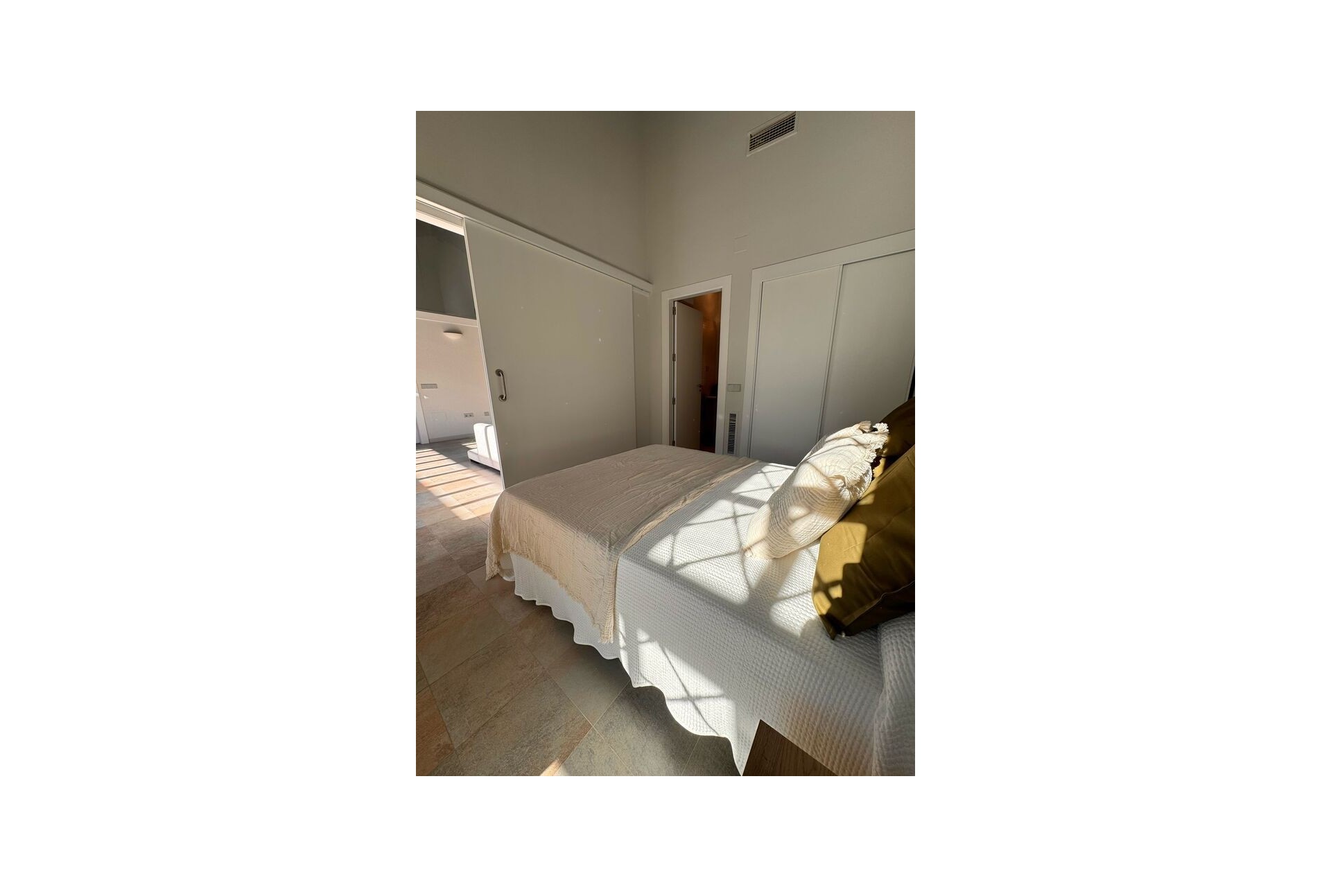 Reventa - Villa -
Peraleja Golf - Inland