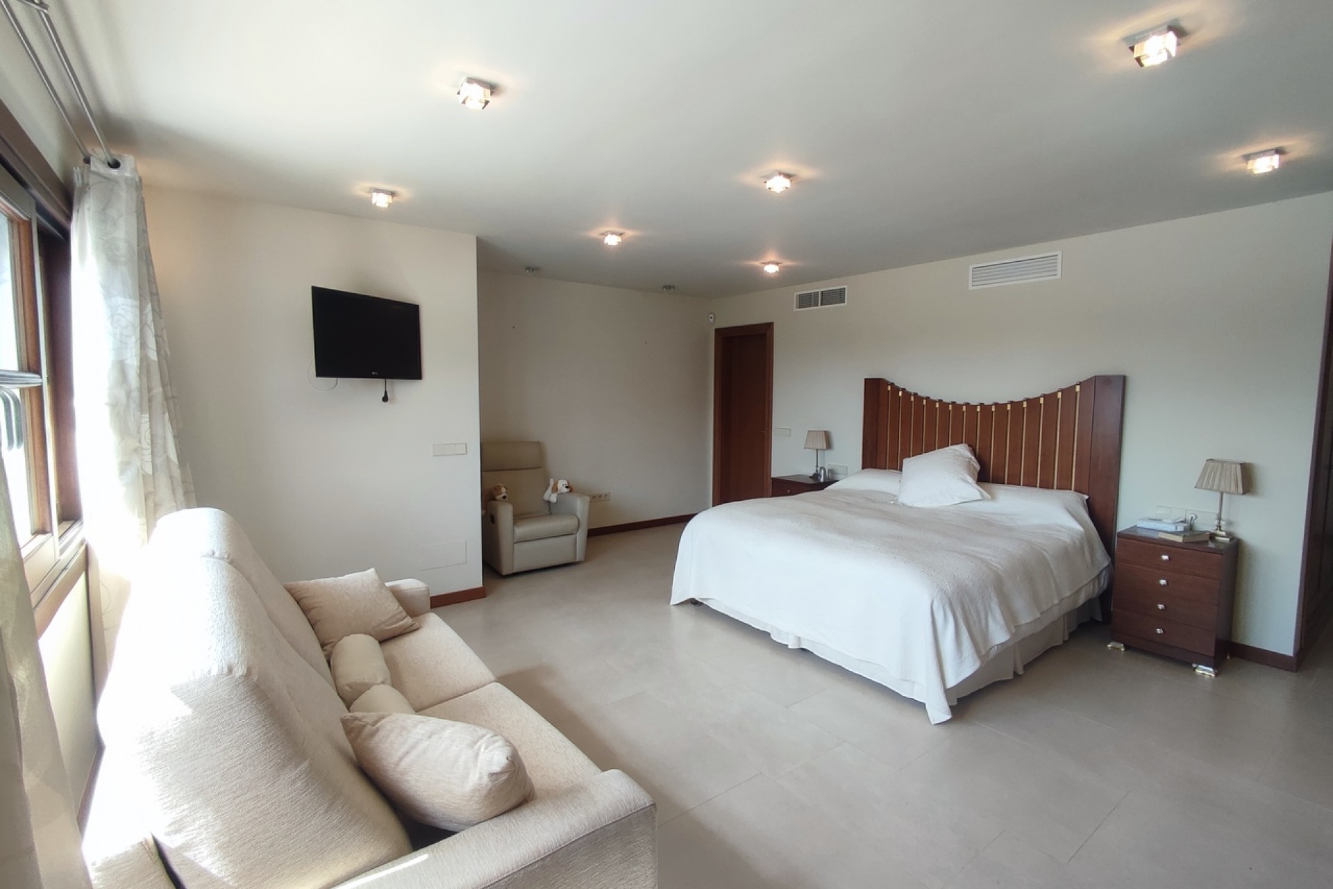 Reventa - Villa -
Peraleja Golf - Inland