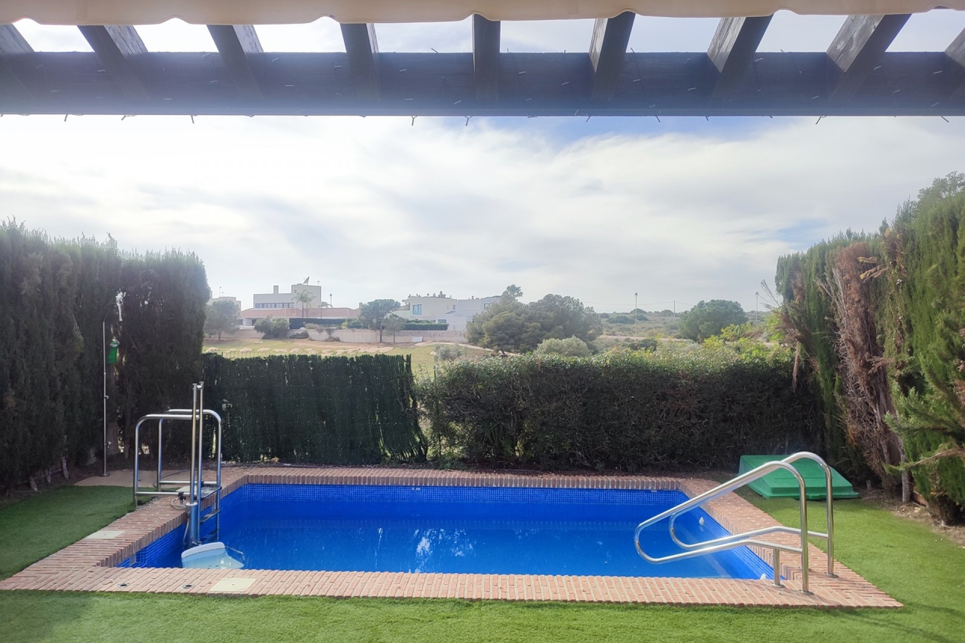 Reventa - Villa -
Peraleja Golf - Inland