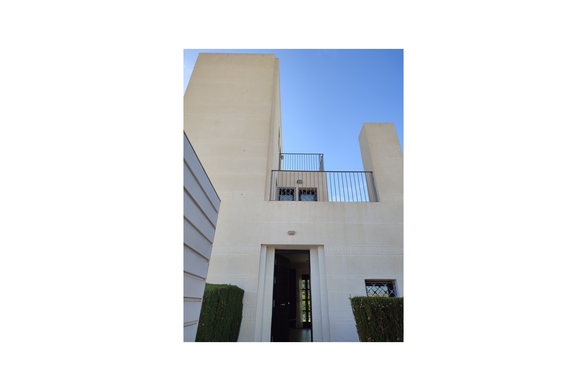 Reventa - Villa -
Peraleja Golf - Inland