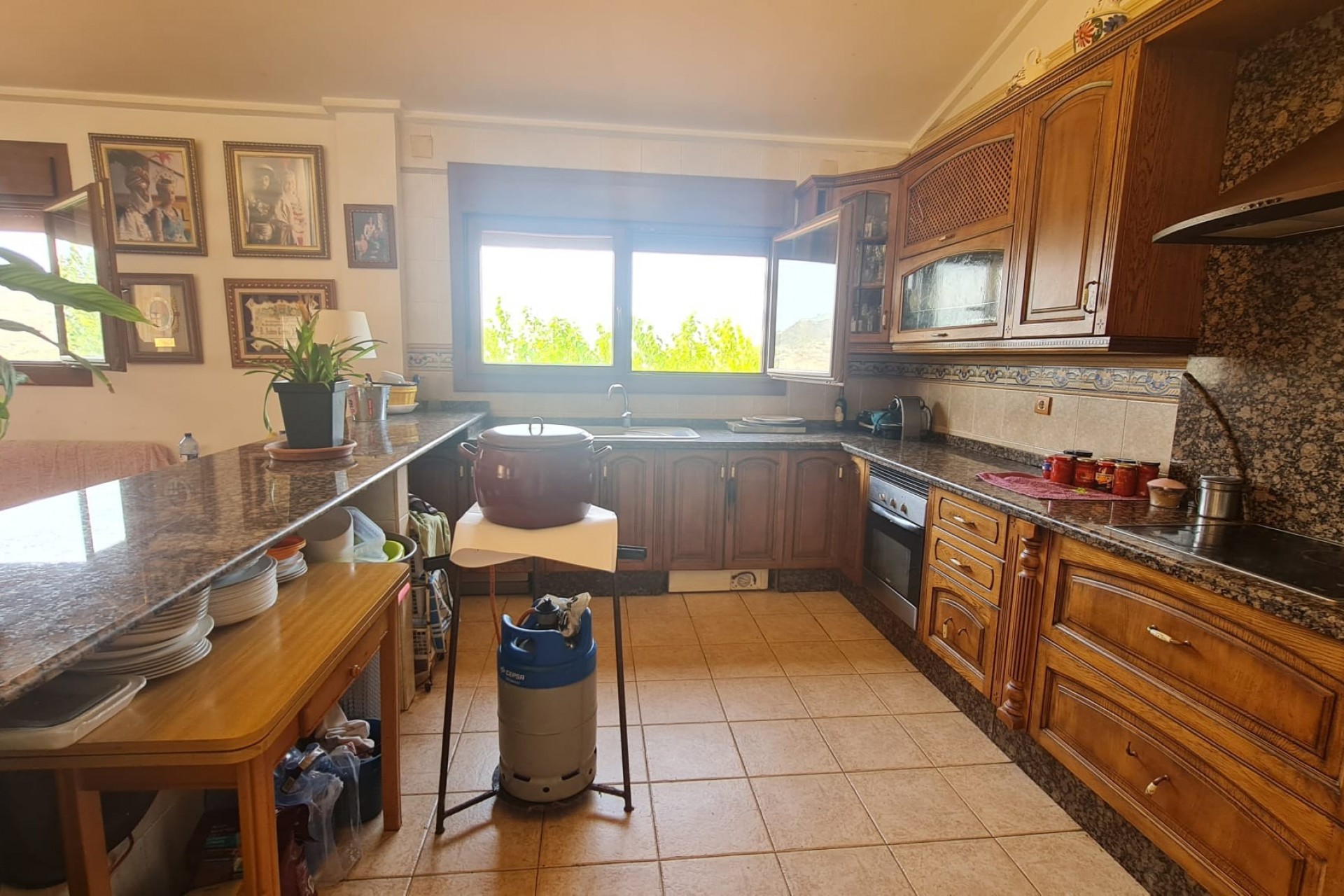 Reventa - Villa -
Petrer - Inland