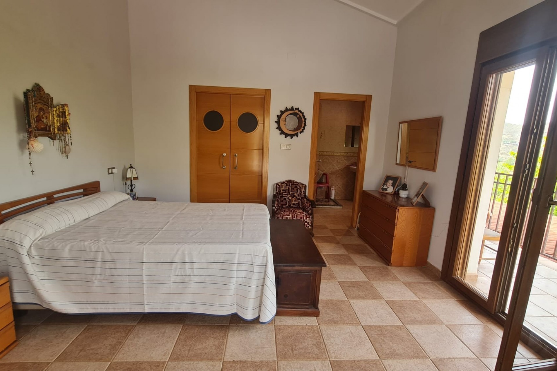 Reventa - Villa -
Petrer - Inland