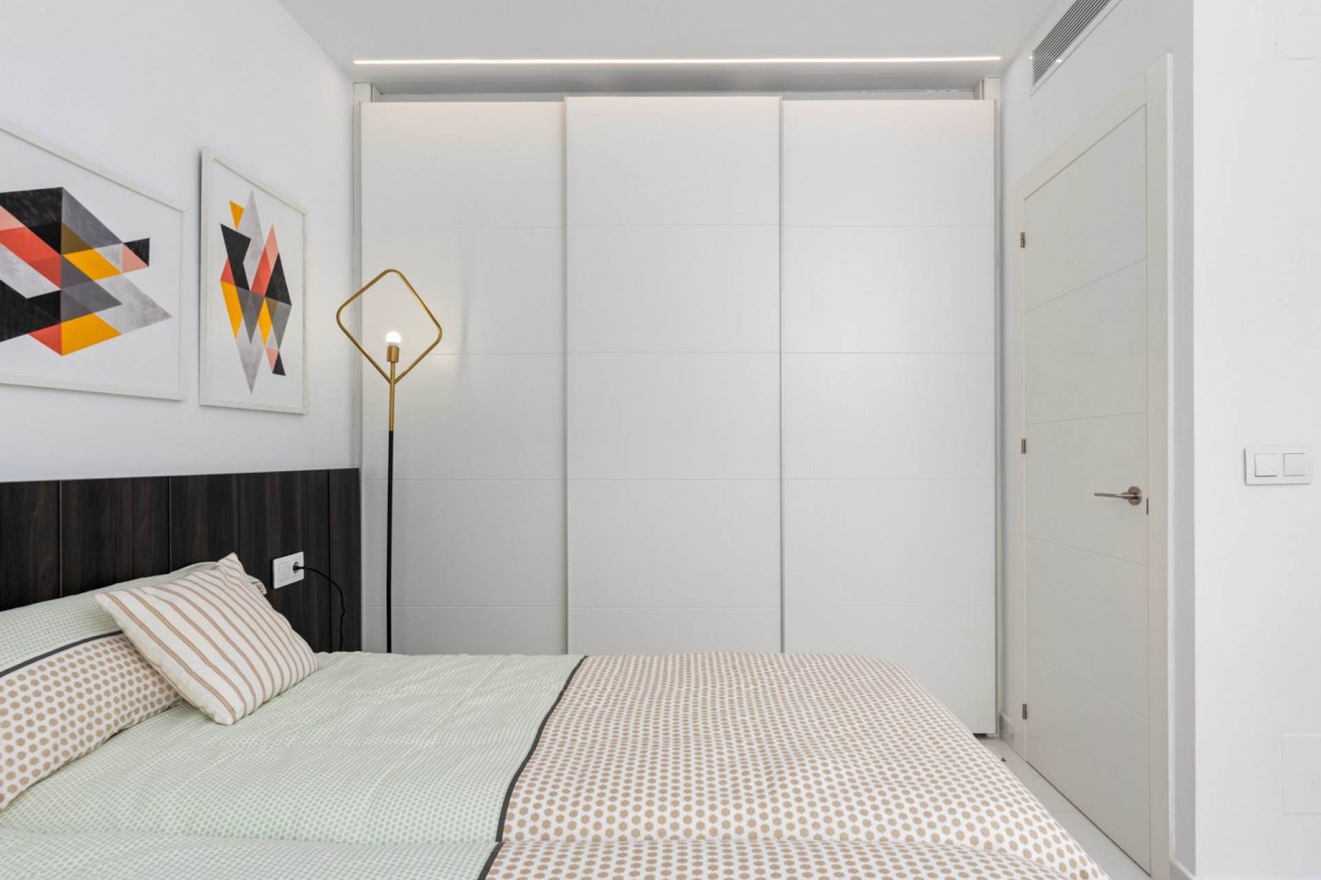 Reventa - Villa -
Pilar de la Horadada - Costa Blanca